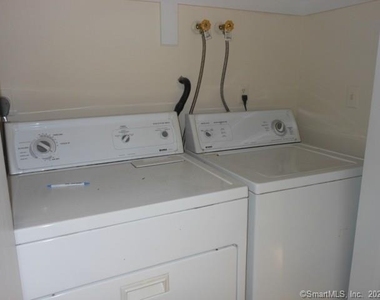 160 Willow Springs - Photo Thumbnail 7