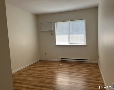 160 Willow Springs - Photo Thumbnail 17