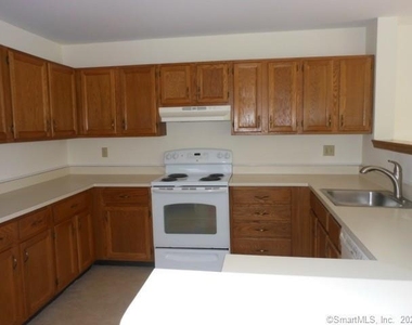 160 Willow Springs - Photo Thumbnail 4