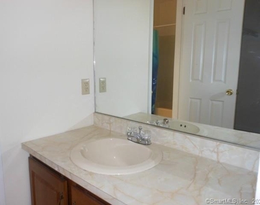160 Willow Springs - Photo Thumbnail 9