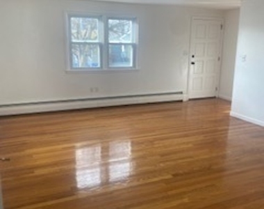 330-332 Cherry Street - Photo Thumbnail 4