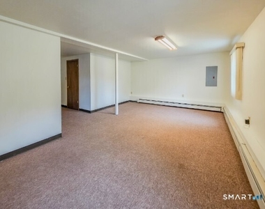 105 Northfield Road - Photo Thumbnail 16