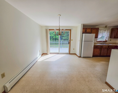 105 Northfield Road - Photo Thumbnail 4