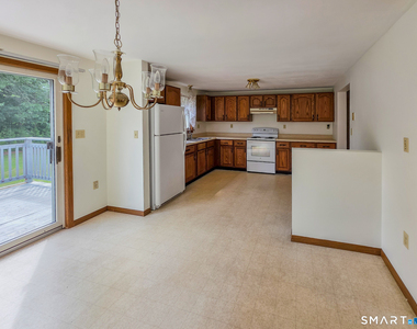 105 Northfield Road - Photo Thumbnail 2