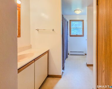 105 Northfield Road - Photo Thumbnail 14