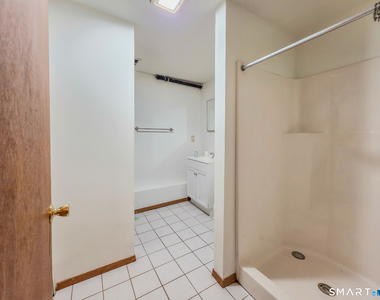 105 Northfield Road - Photo Thumbnail 19