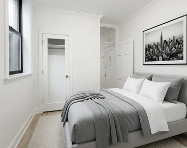 209 West 102nd Street - Photo Thumbnail 4