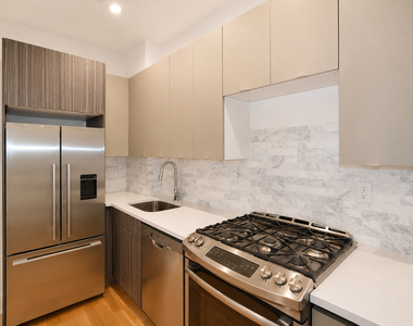 252 Schenectady Avenue - Photo Thumbnail 2