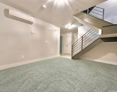 489 Washington Avenue - Photo Thumbnail 7