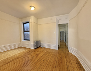  East 12th Street - Photo Thumbnail 1
