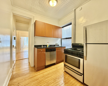  East 12th Street - Photo Thumbnail 2