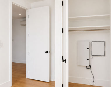 1520 St Johns Place - Photo Thumbnail 5