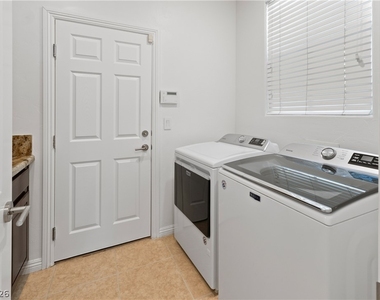 11283 La Madre Ridge Drive - Photo Thumbnail 34