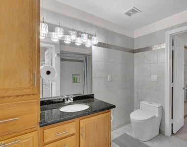 1545 Lake Placid Terrace - Photo Thumbnail 14