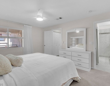 1545 Lake Placid Terrace - Photo Thumbnail 13
