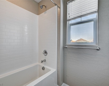 372 Silva Place - Photo Thumbnail 26