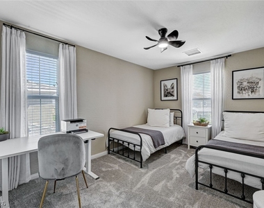 372 Silva Place - Photo Thumbnail 23