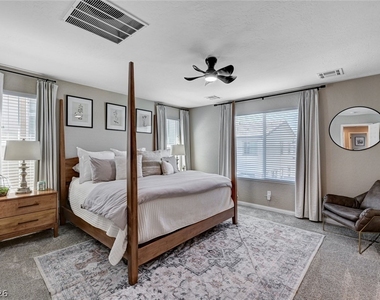 372 Silva Place - Photo Thumbnail 17