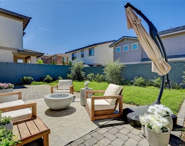 372 Silva Place - Photo Thumbnail 30
