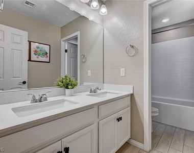 372 Silva Place - Photo Thumbnail 25