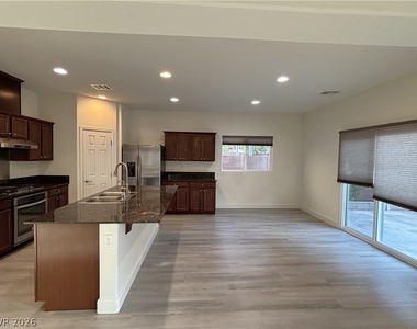 5619 Aspen Heights Drive - Photo Thumbnail 5