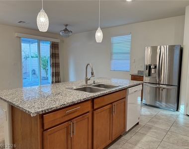 5573 Anshan Street - Photo Thumbnail 10