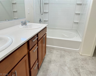 5573 Anshan Street - Photo Thumbnail 20