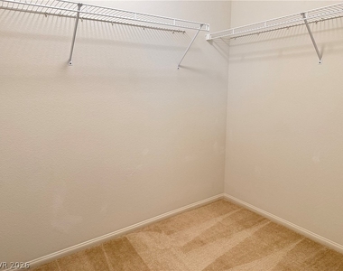 5573 Anshan Street - Photo Thumbnail 28