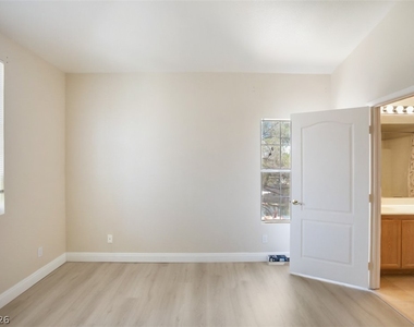 7632 Pacific Hills Avenue - Photo Thumbnail 17