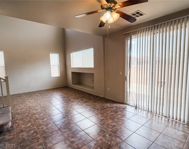 228 Positive Point Street - Photo Thumbnail 8