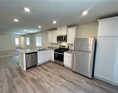6797 Warthog Avenue - Photo Thumbnail 6