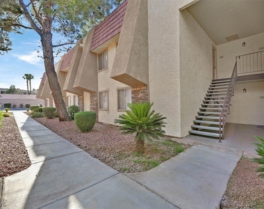 5493 Indian River Drive - Photo Thumbnail 23