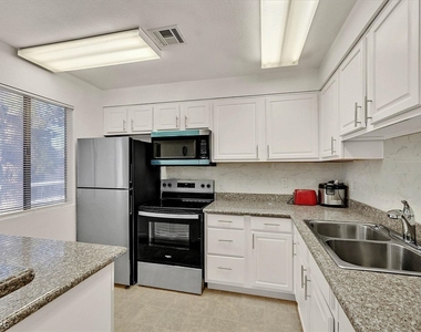 5493 Indian River Drive - Photo Thumbnail 10