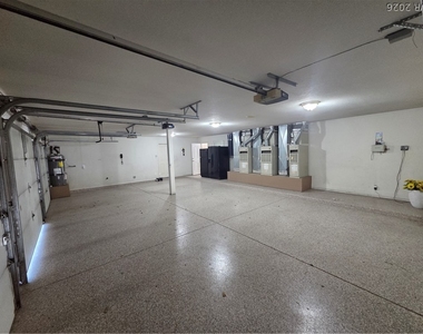 3013 W Oakey Boulevard - Photo Thumbnail 22