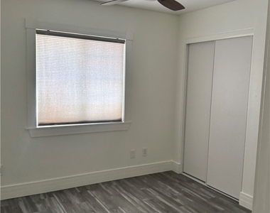 5396 Golden Barrel Avenue - Photo Thumbnail 6