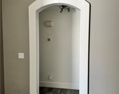 5396 Golden Barrel Avenue - Photo Thumbnail 5