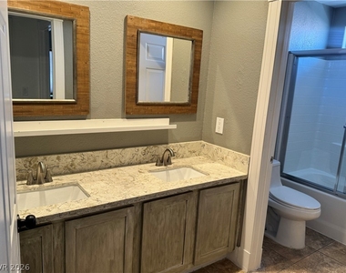 5396 Golden Barrel Avenue - Photo Thumbnail 8