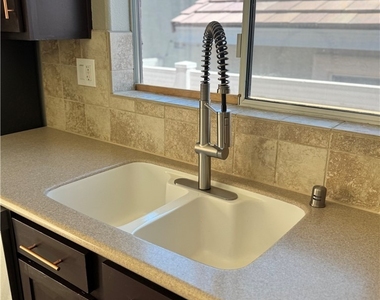 5396 Golden Barrel Avenue - Photo Thumbnail 17
