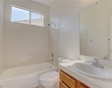 10517 Pergola Peak Avenue - Photo Thumbnail 15
