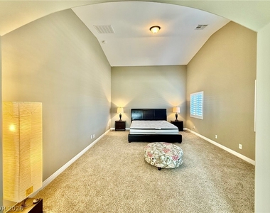 8045 Slip Point Avenue - Photo Thumbnail 22