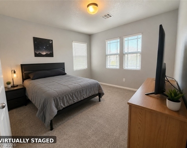 125 Copper Pine Avenue - Photo Thumbnail 9
