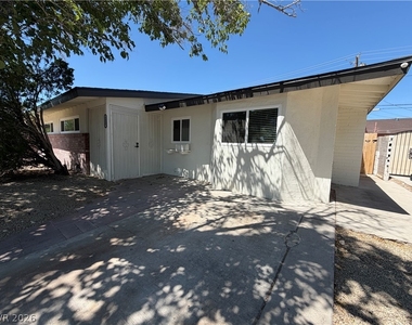 1317 Pyramid Drive - Photo Thumbnail 28