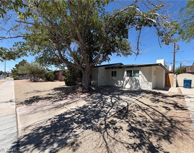 1317 Pyramid Drive - Photo Thumbnail 1