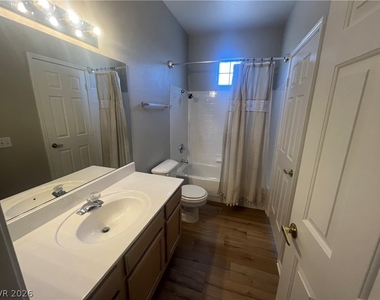 8728 Red Rio Drive - Photo Thumbnail 28