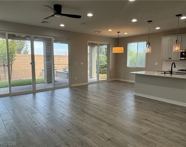 5636 Justin Robert Street - Photo Thumbnail 4