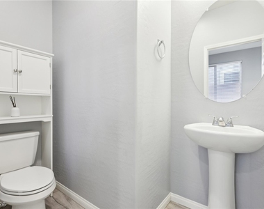 457 Cornelius Kelly Avenue - Photo Thumbnail 18