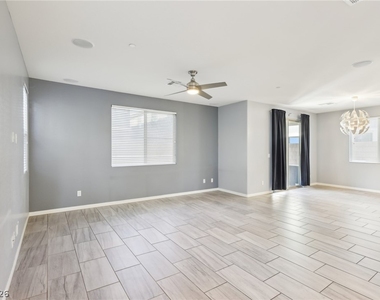 457 Cornelius Kelly Avenue - Photo Thumbnail 16