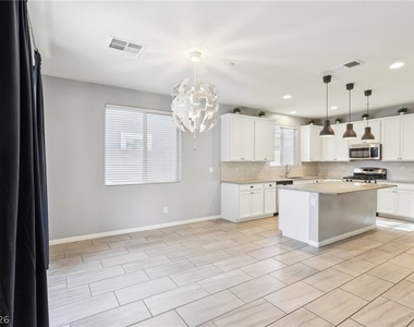 457 Cornelius Kelly Avenue - Photo Thumbnail 6