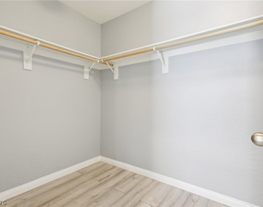 457 Cornelius Kelly Avenue - Photo Thumbnail 30