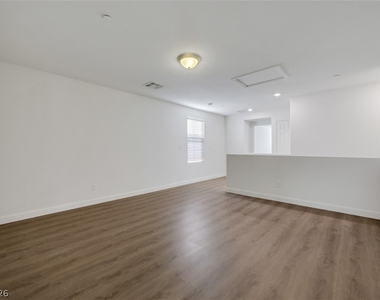 2809 Falling Mist Street - Photo Thumbnail 5
